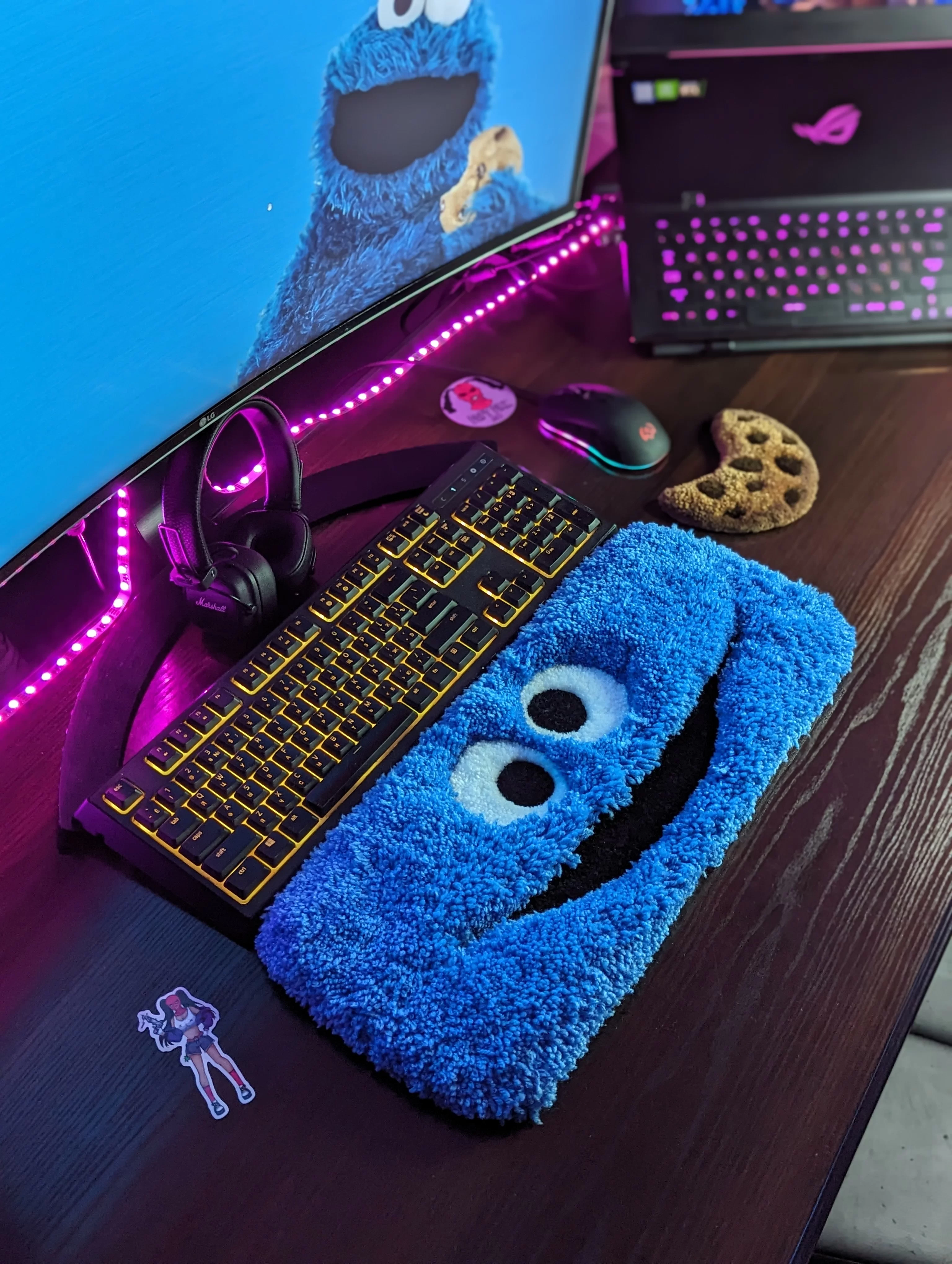KECGY様オーダー　Magickeyboard＆Trackpad パームレスト Get Cozy at Work | 3D Keyboard Rug & Cookie Mouse Rug Combo